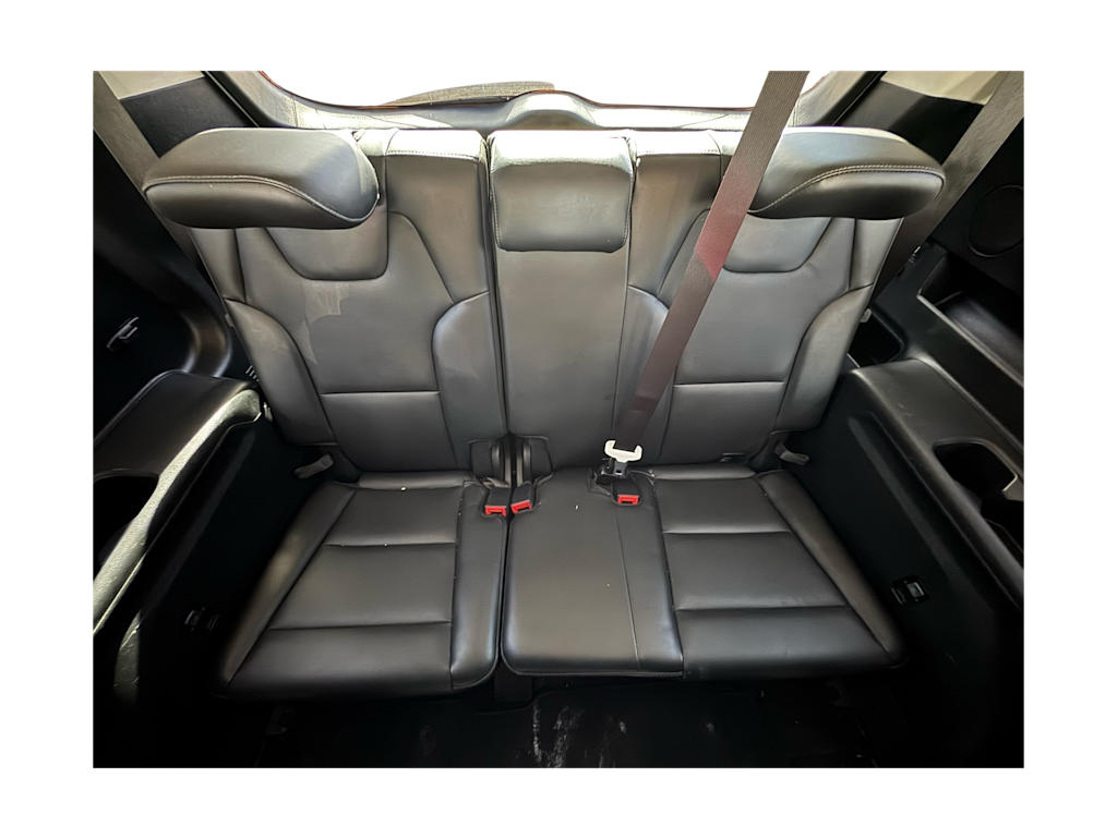 Thumbnail: 2020 Kia Telluride - 17