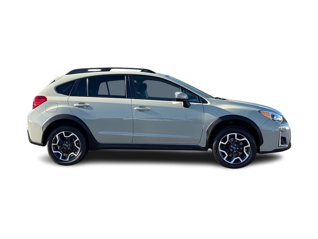 Thumbnail: 2017 Subaru Crosstrek - 20