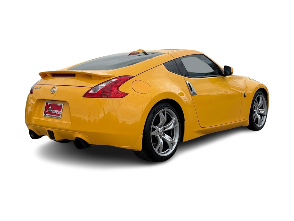 Thumbnail: 2009 Nissan Z - 14