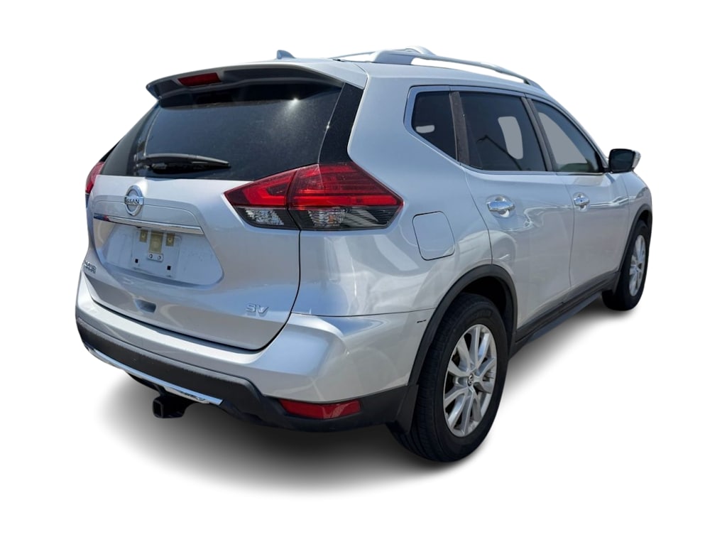 Thumbnail: 2017 Nissan Rogue - 8