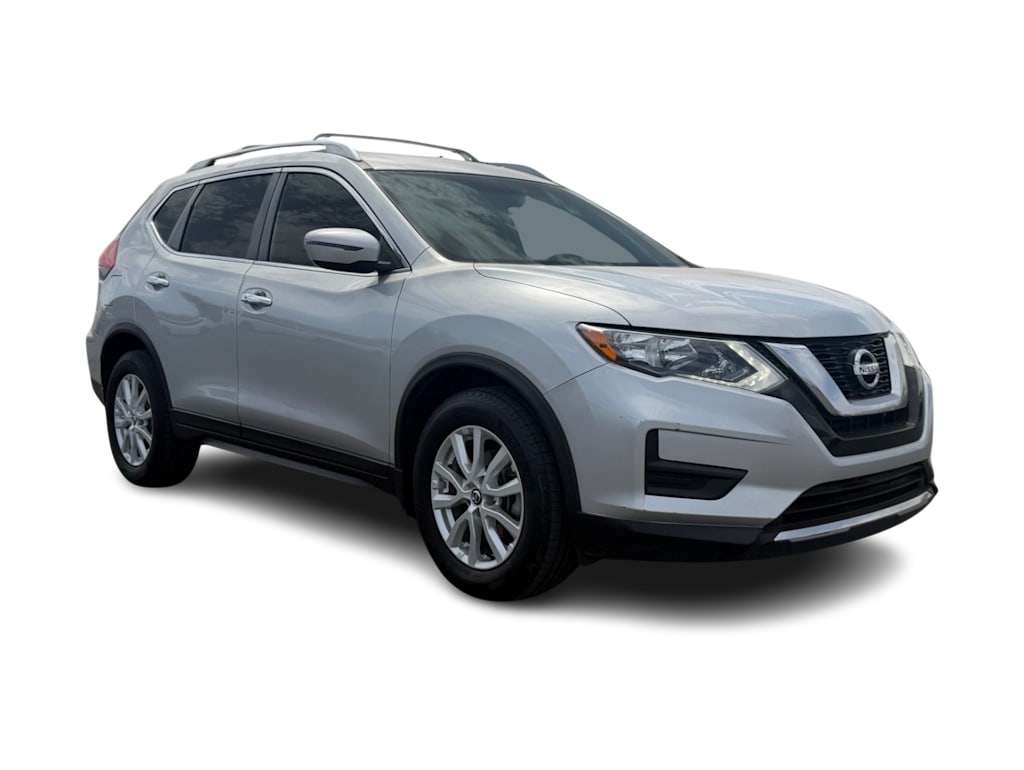 Thumbnail: 2017 Nissan Rogue - 17