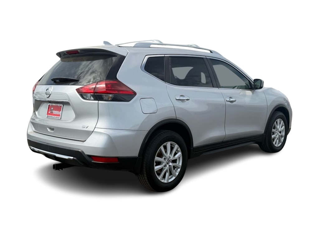Thumbnail: 2017 Nissan Rogue - 15