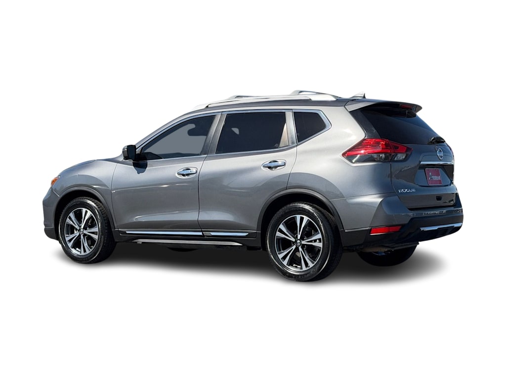 Thumbnail: 2017 Nissan Rogue - 3