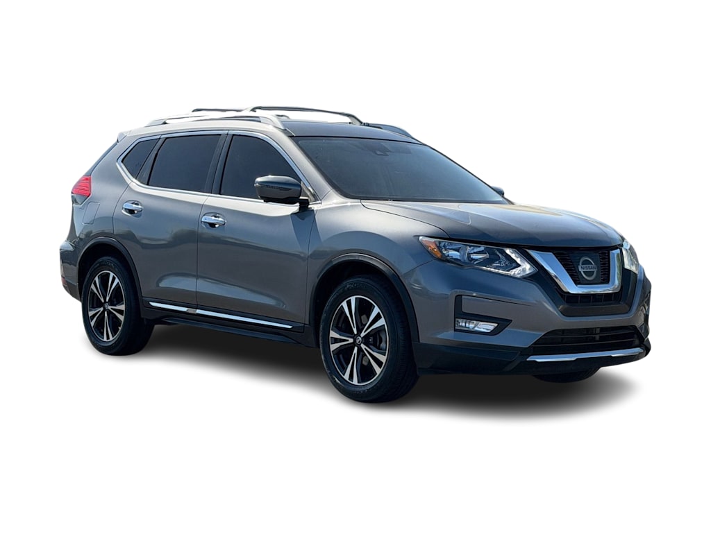 Thumbnail: 2017 Nissan Rogue - 16