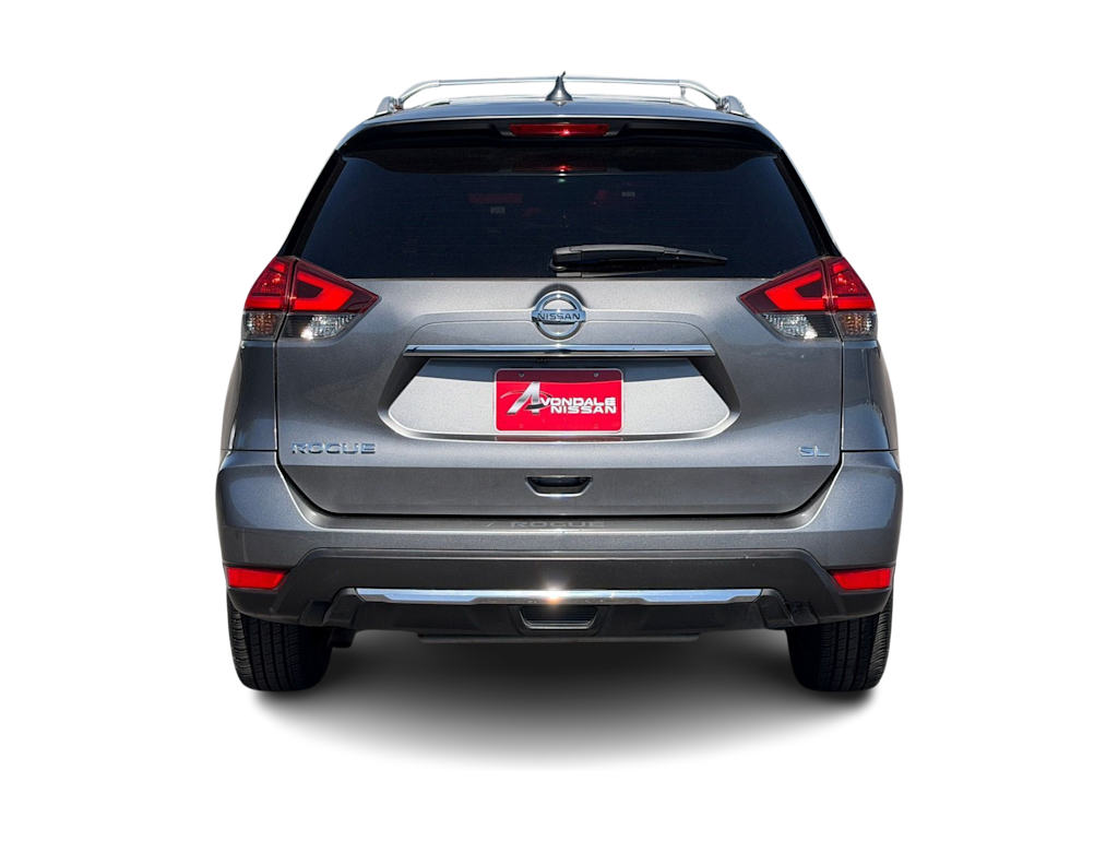 Thumbnail: 2017 Nissan Rogue - 4