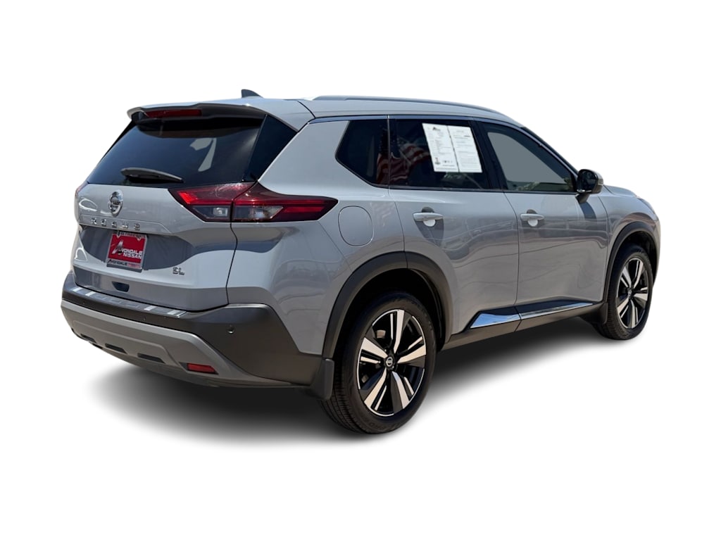Thumbnail: 2021 Nissan Rogue - 16