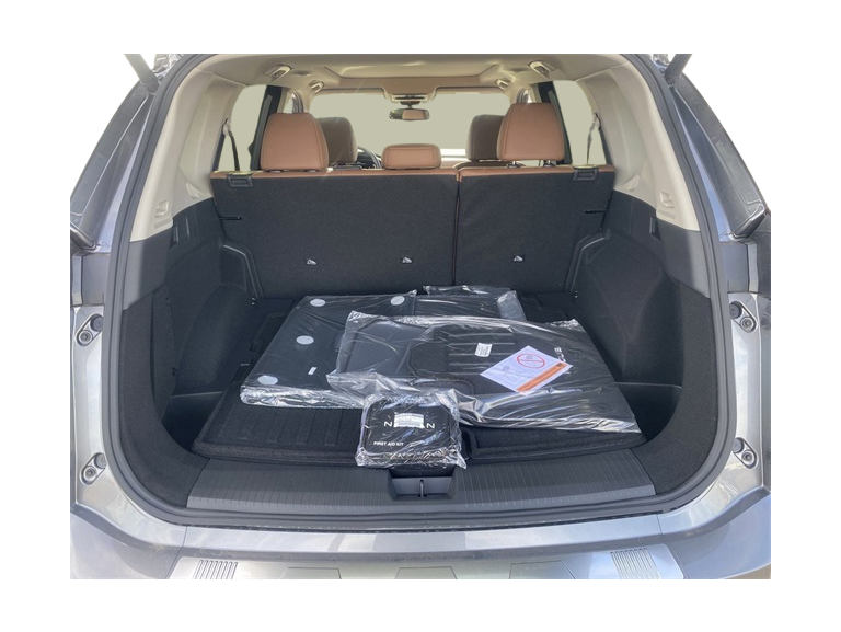 2025 Nissan Rogue Platinum 13