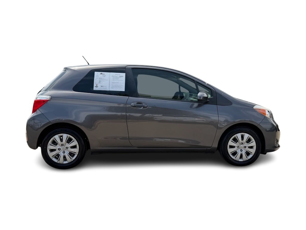 Thumbnail: 2014 Toyota Yaris - 11