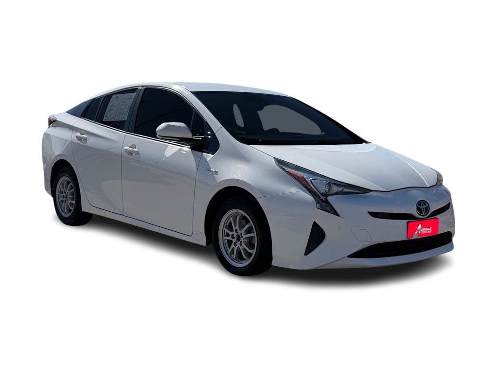 Thumbnail: 2018 Toyota Prius - 16