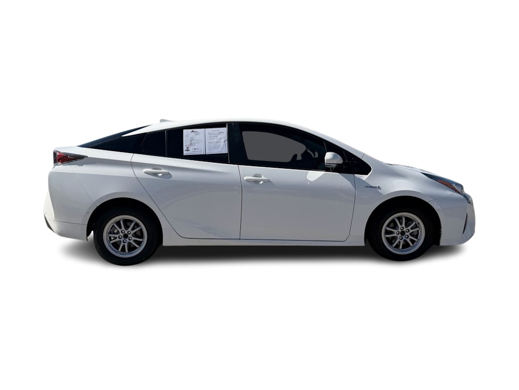 Thumbnail: 2018 Toyota Prius - 15