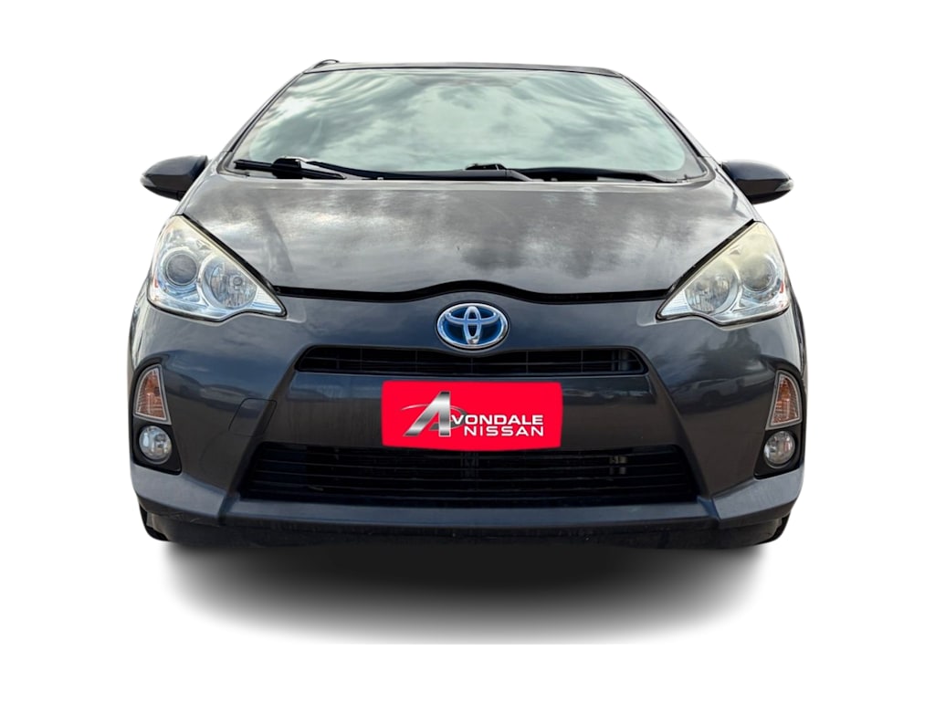 Thumbnail: 2014 Toyota Prius c - 6