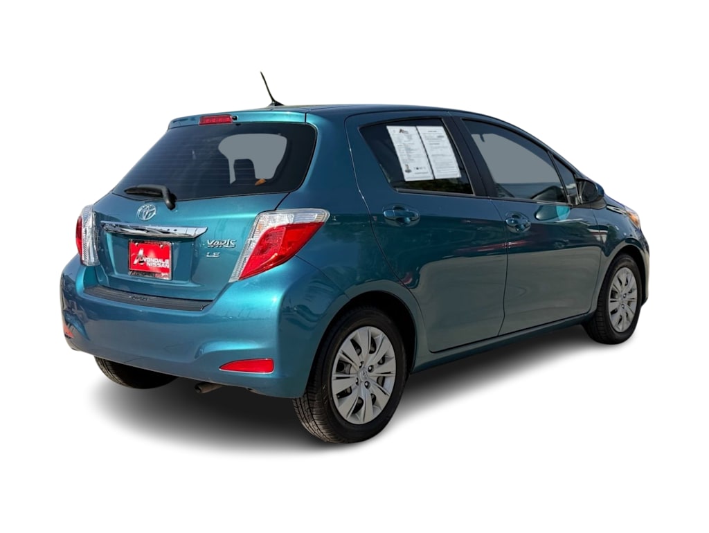 Thumbnail: 2012 Toyota Yaris - 16