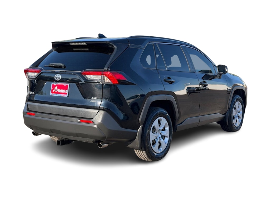 Thumbnail: 2019 Toyota RAV4 - 15