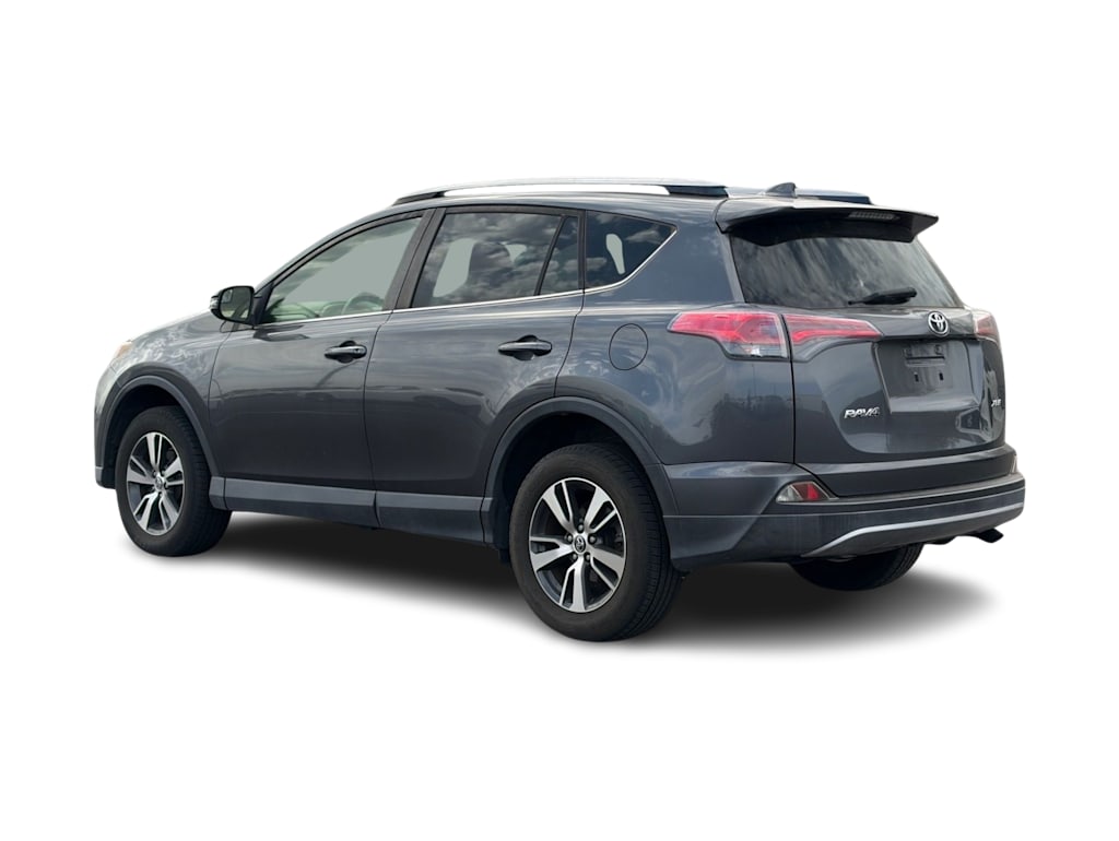 Thumbnail: 2017 Toyota RAV4 - 3
