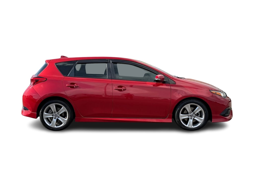 Thumbnail: 2018 Toyota Corolla iM - 15
