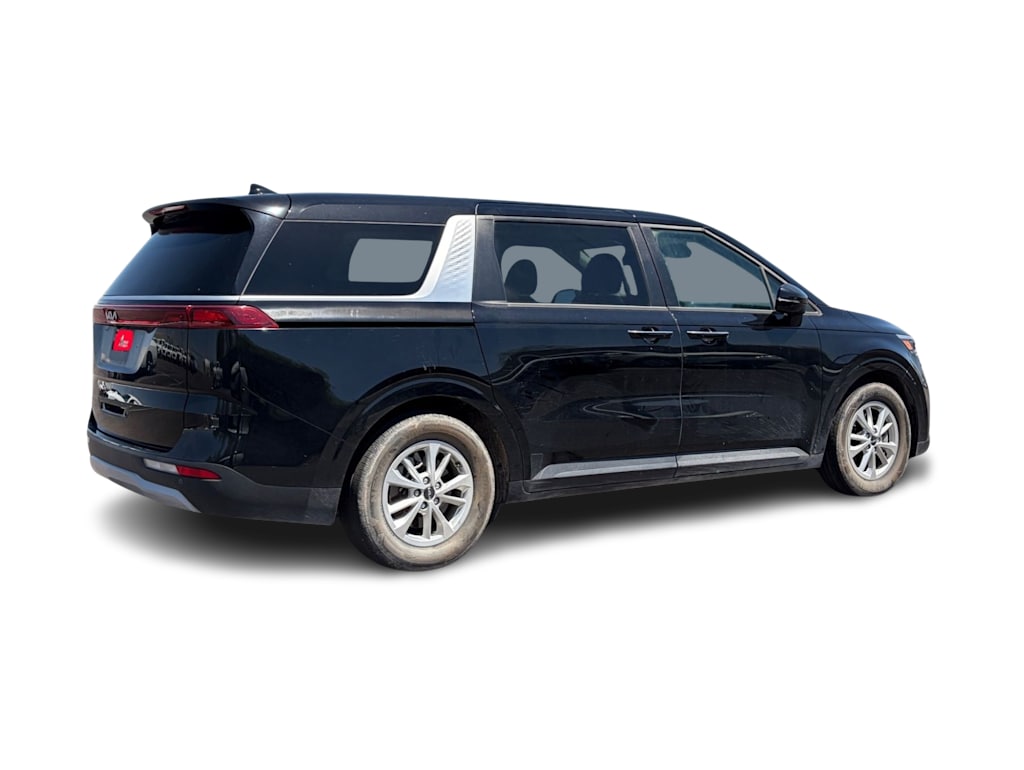 Thumbnail: 2023 Kia Carnival - 11