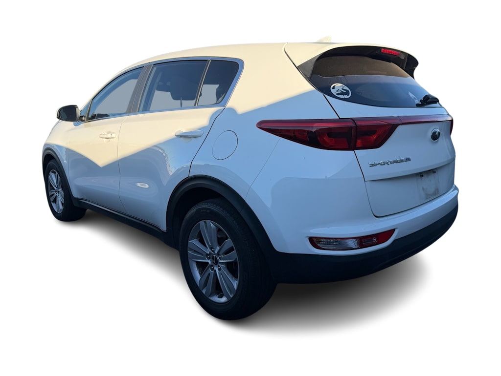 Thumbnail: 2019 Kia Sportage - 3