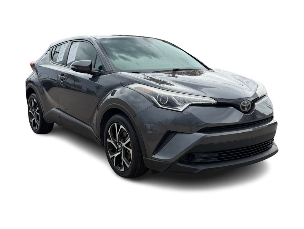 Thumbnail: 2018 Toyota C-HR - 18