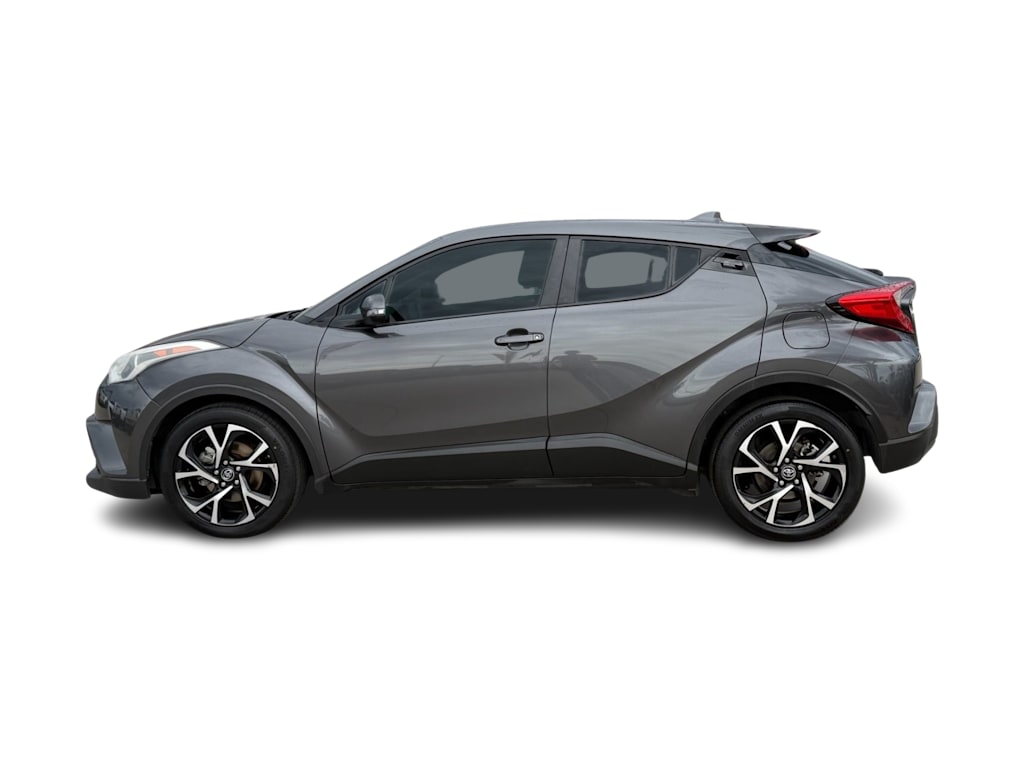 Thumbnail: 2018 Toyota C-HR - 3