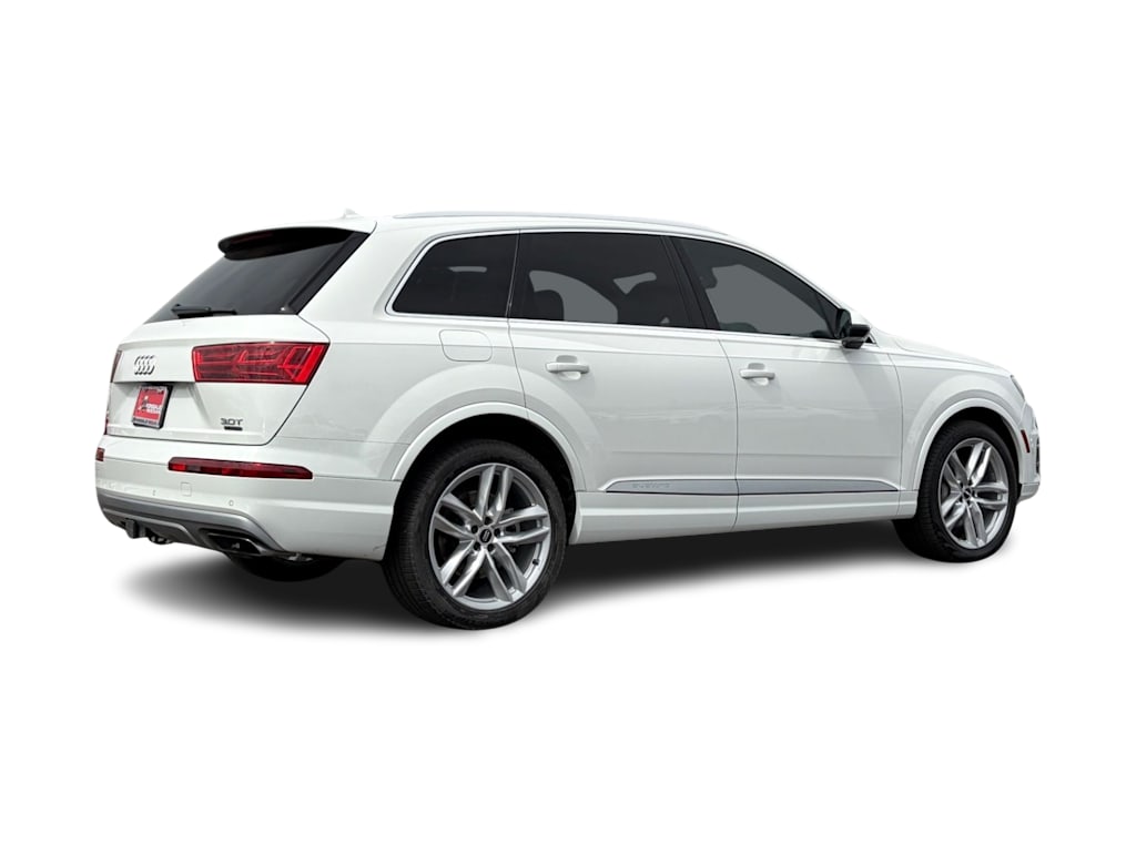 Thumbnail: 2018 Audi Q7 - 17