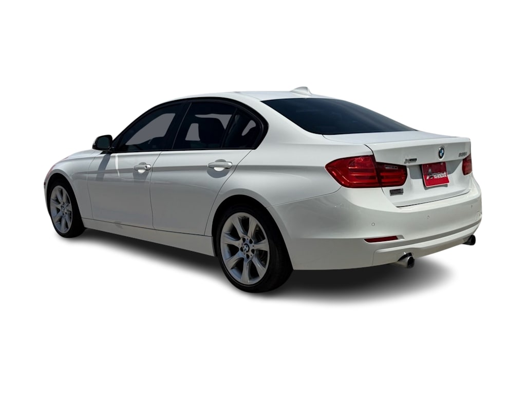 Thumbnail: 2013 BMW 3 Series - 4