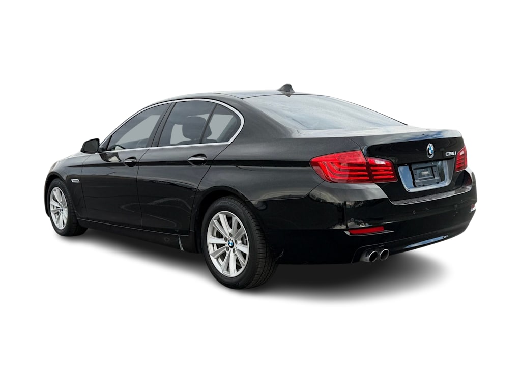 Thumbnail: 2016 BMW 5 Series - 4