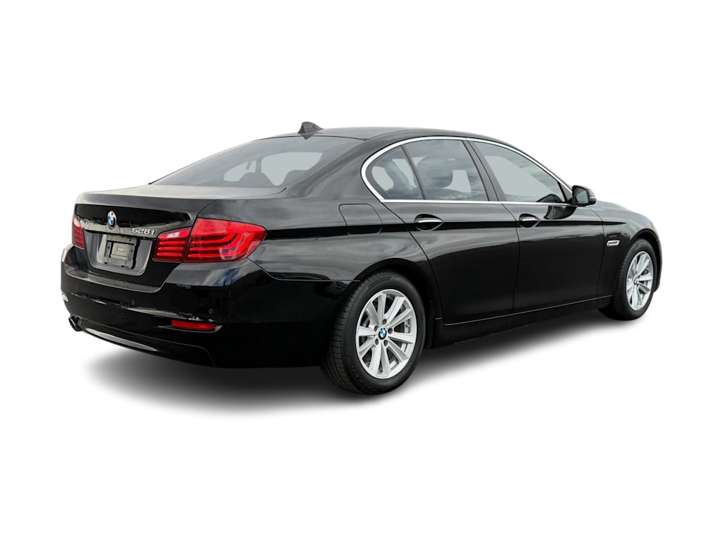 Thumbnail: 2016 BMW 5 Series - 15