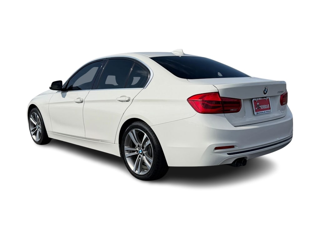 Thumbnail: 2018 BMW 3 Series - 4