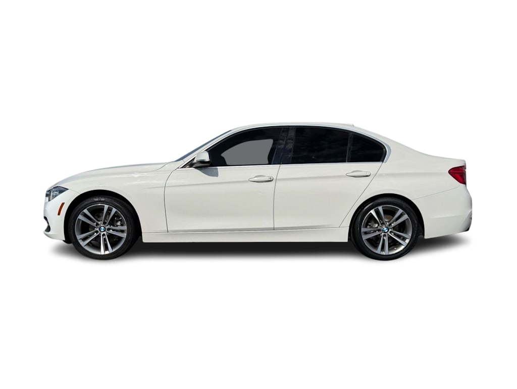 Thumbnail: 2018 BMW 3 Series - 3