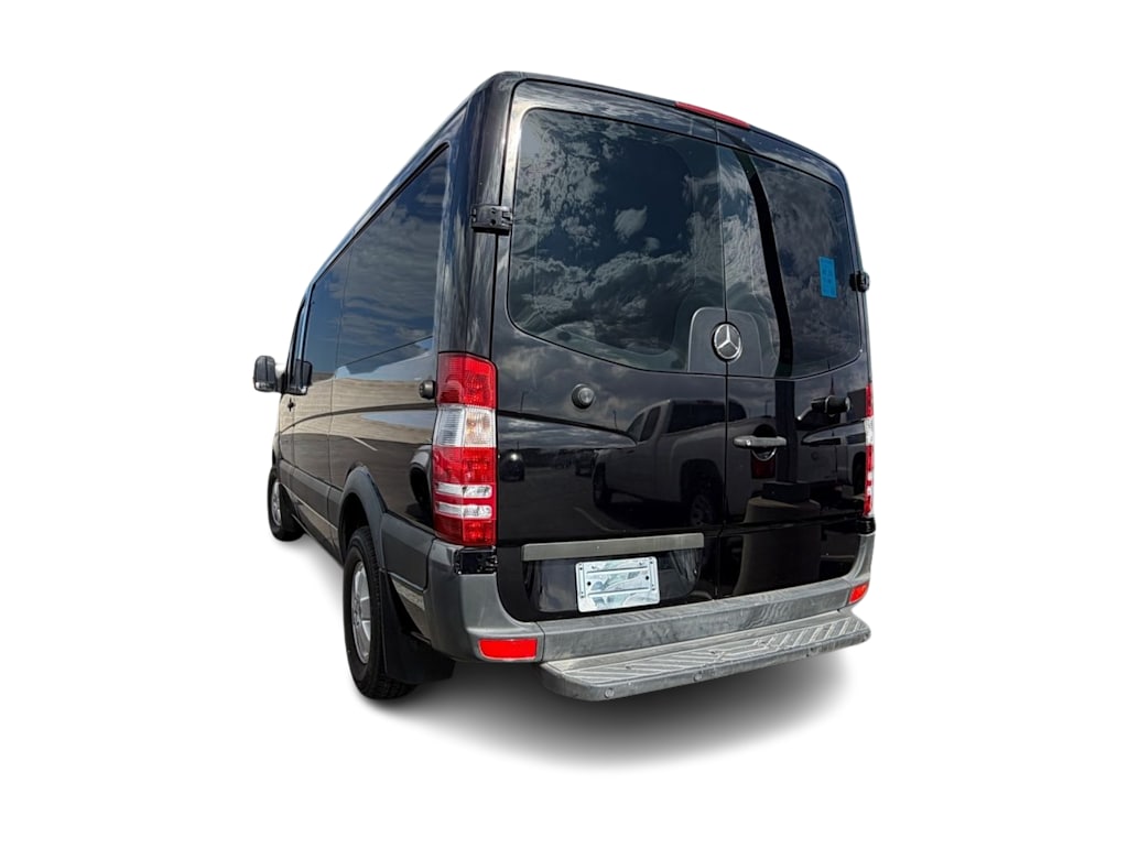 Thumbnail: 2015 Mercedes-Benz Sprinter - 2