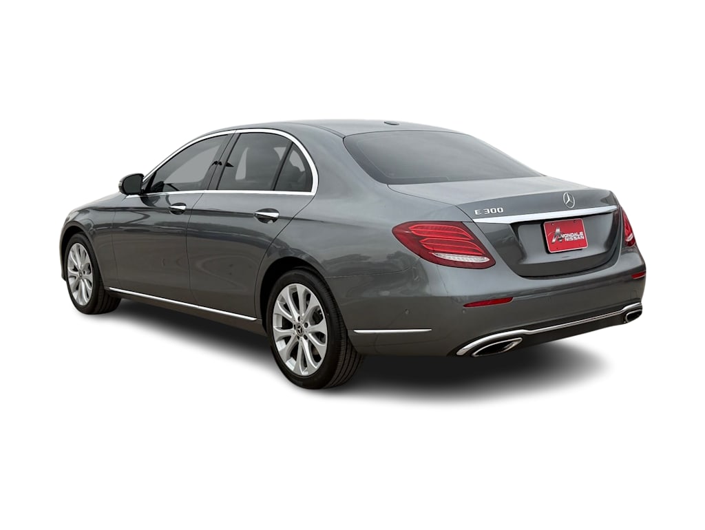 Thumbnail: 2018 Mercedes-Benz E-Class - 4