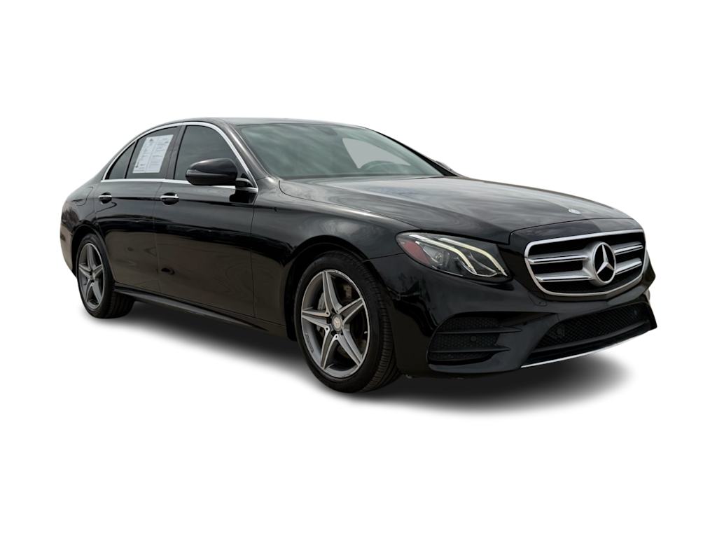 Thumbnail: 2017 Mercedes-Benz E-Class - 18