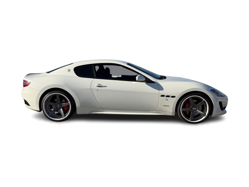 Thumbnail: 2014 Maserati GranTurismo - 14