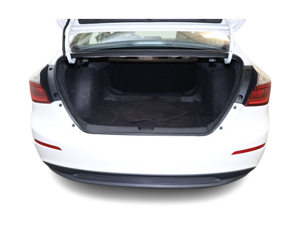 Thumbnail: 2022 Honda Insight - 16