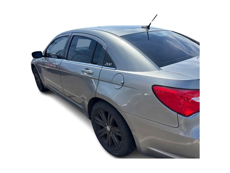 Thumbnail: 2013 Chrysler 200 - 11