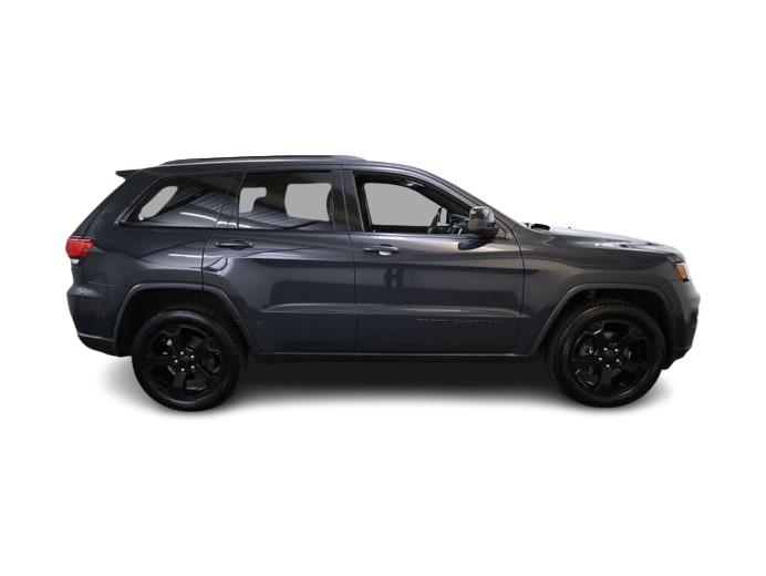 Thumbnail: 2018 Jeep Grand Cherokee - 24