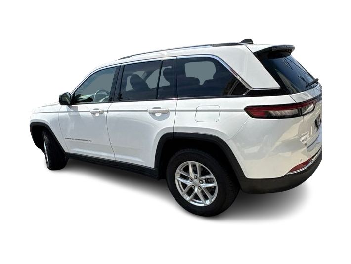 Thumbnail: 2023 Jeep Grand Cherokee - 3