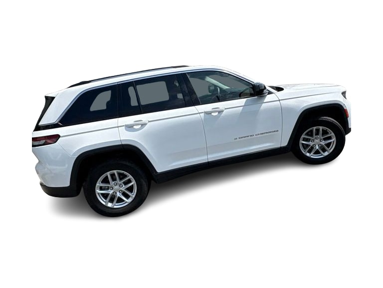 Thumbnail: 2023 Jeep Grand Cherokee - 17