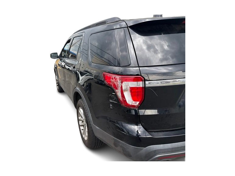 Thumbnail: 2016 Ford Explorer - 10