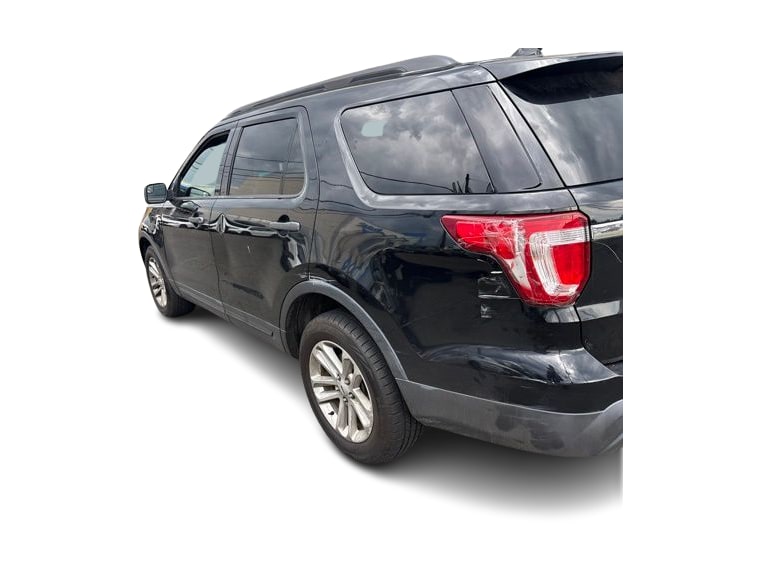 Thumbnail: 2016 Ford Explorer - 9