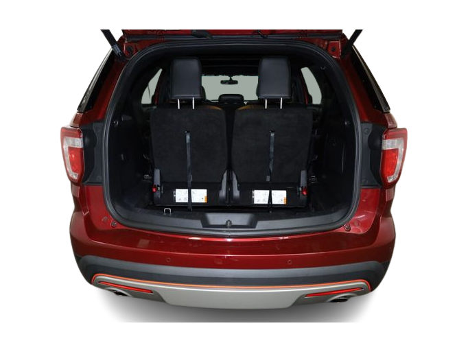 Thumbnail: 2016 Ford Explorer - 17