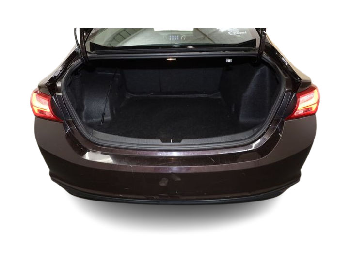 Thumbnail: 2021 Chevrolet Malibu - 18
