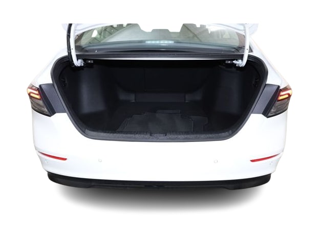 2025 Honda Accord Hybrid EX-L - Photo 18