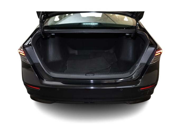 2023 Honda Accord EX-L 18