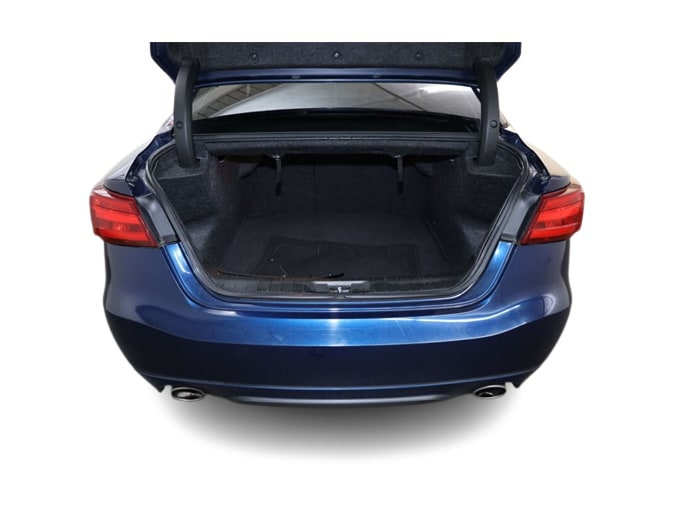 Thumbnail: 2016 Nissan Maxima - 18