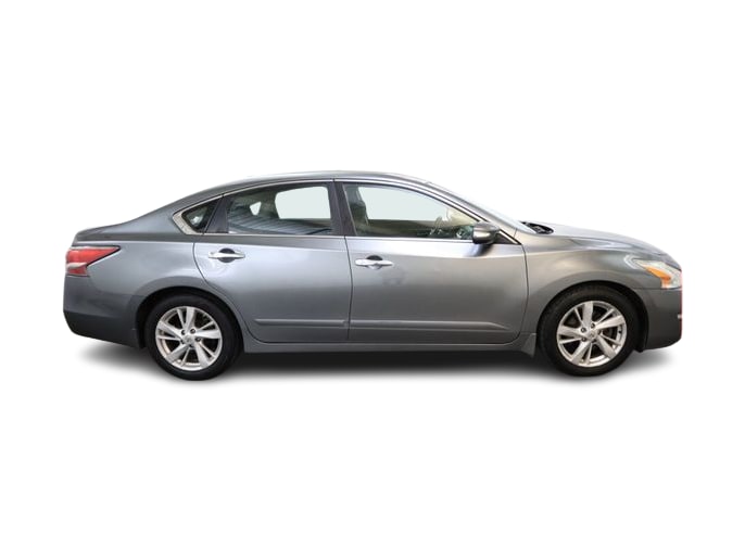 Thumbnail: 2015 Nissan Altima - 23
