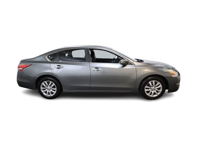 Thumbnail: 2015 Nissan Altima - 24