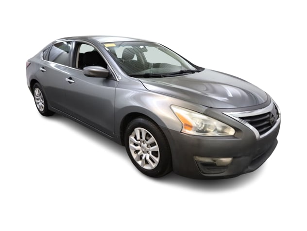 Thumbnail: 2015 Nissan Altima - 25