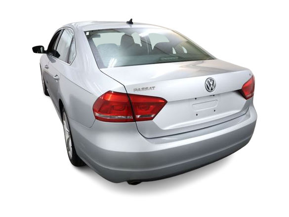 Thumbnail: 2014 Volkswagen Passat - 21
