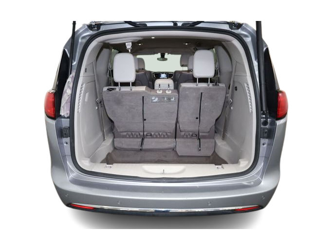 Thumbnail: 2019 Chrysler Pacifica - 19